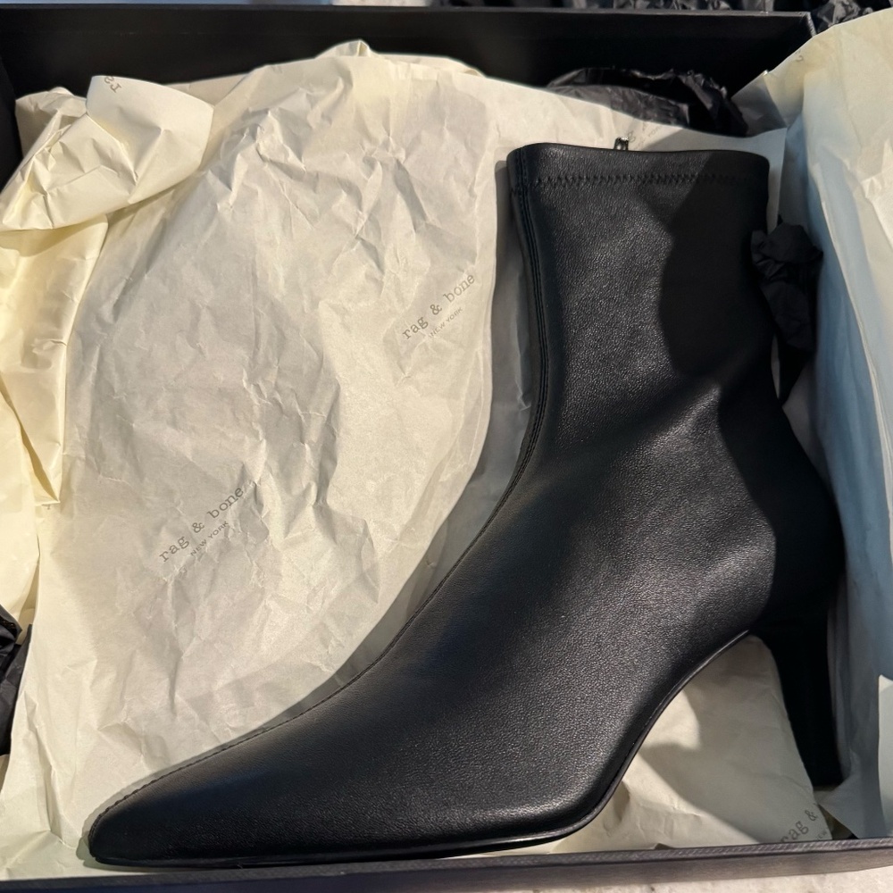 Rag and Bone Britt Leather Boot - Picture 7 of 13